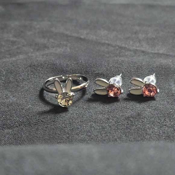 Bunny Light Pink Kids Earrings & Ring Set-NWT - Picture 2 of 2